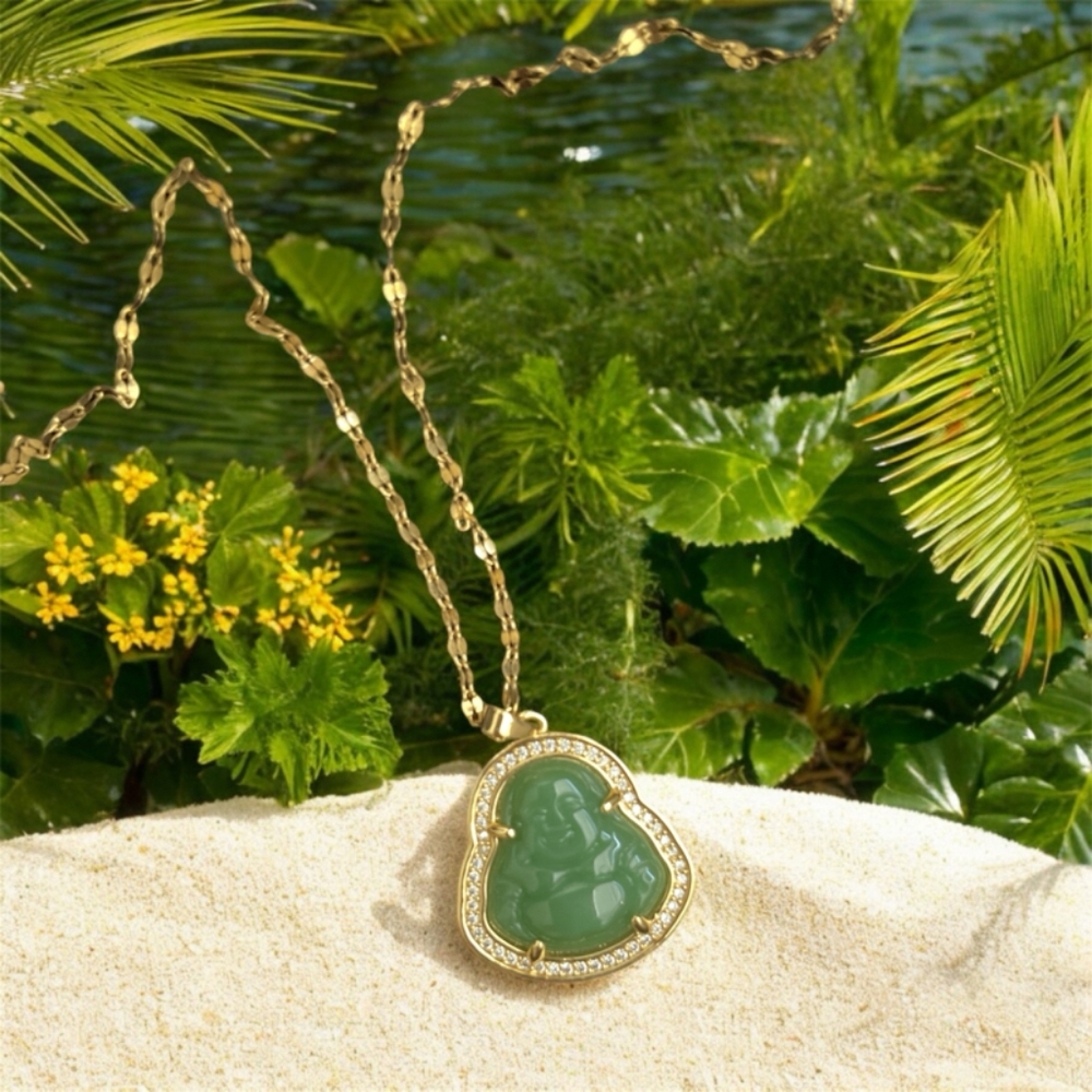 💖 $6 CLEARANCE PRICE❣️ Agate and Rhinestone Buddha Pendant Necklace - Picture 2 of 2